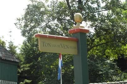 Ton van de Ven Plein